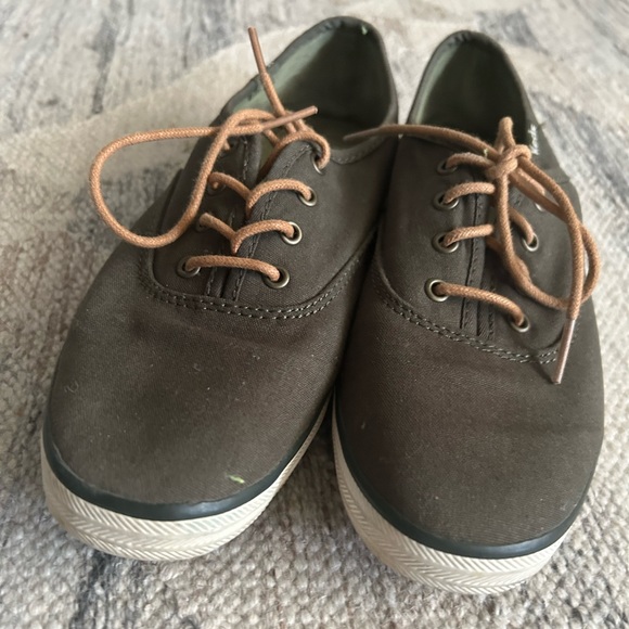 Keds Olive Green Canvas Sneaker - Picture 5 of 6
